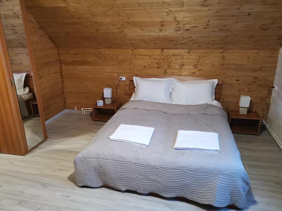 Somogyi Vendégház Bancu Esterno foto